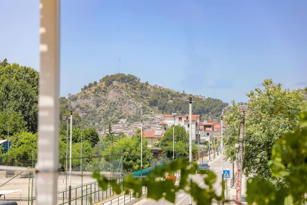 Holiday home Cereni *
